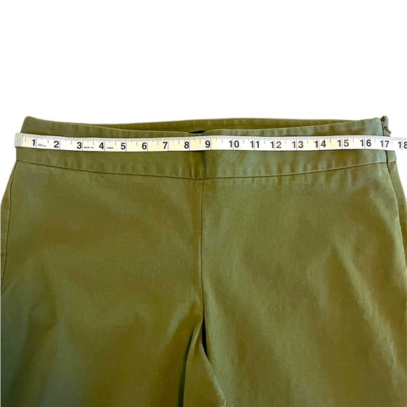 Talbot’s Signature Olive Green Stretch Side Zip Cropped Ankle Chino Pant Size 12 - Picture 9 of 9